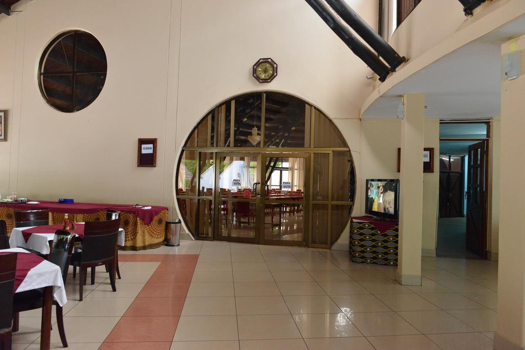 Morogoro Hotel Екстер'єр фото