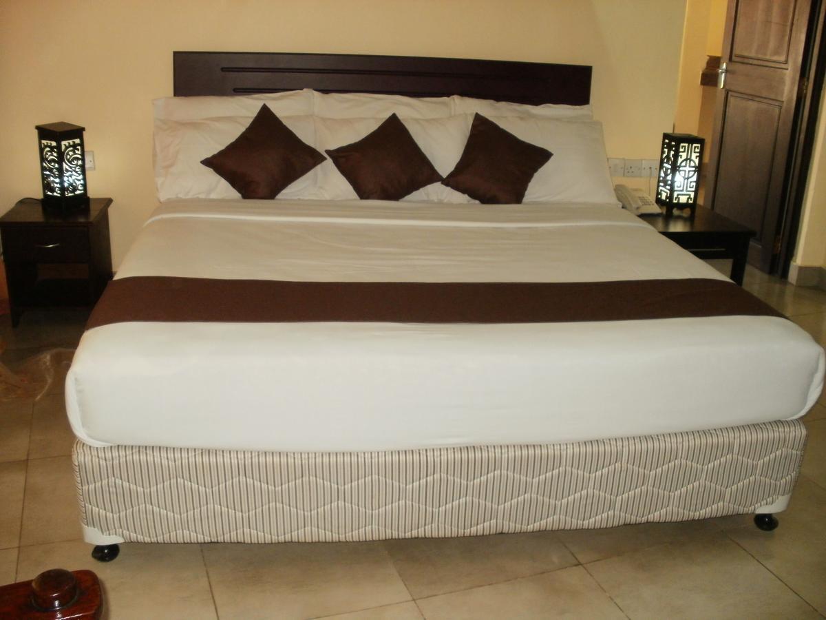 Morogoro Hotel Екстер'єр фото